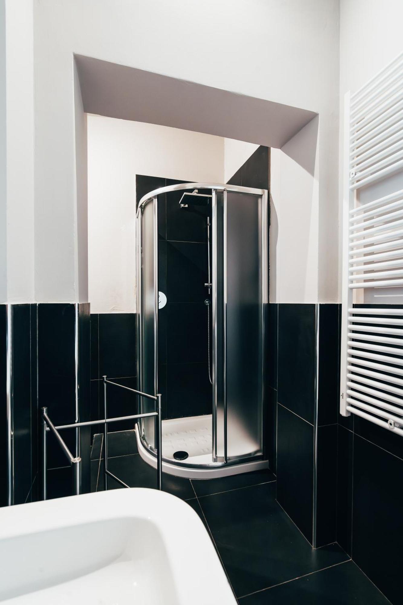 Bologna Suites - Private Bathroom Bolonha Exterior foto